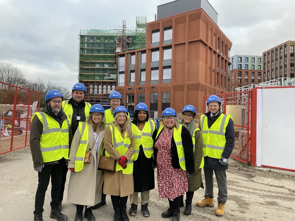 Alumni get exclusive preview of new £75m business school building