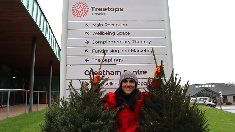 Tree recycling scheme raises thousands for hospice