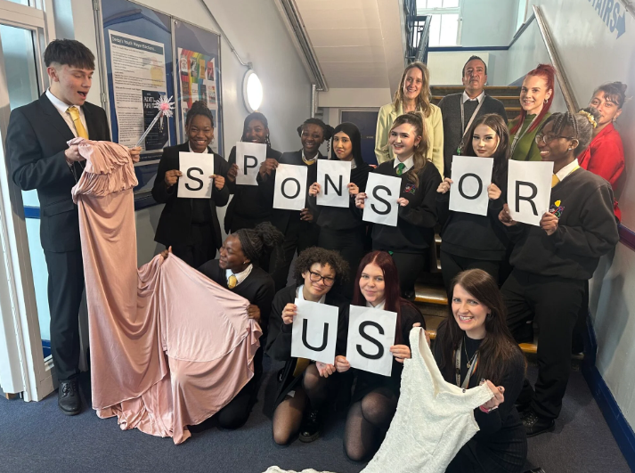 Bondholders urged to help pupils go to the ball